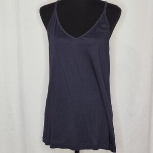 Lululemon V-neck Racerback Tank Top - Size 8